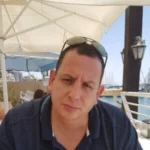אבי צינדורף מורה לנהיגה
